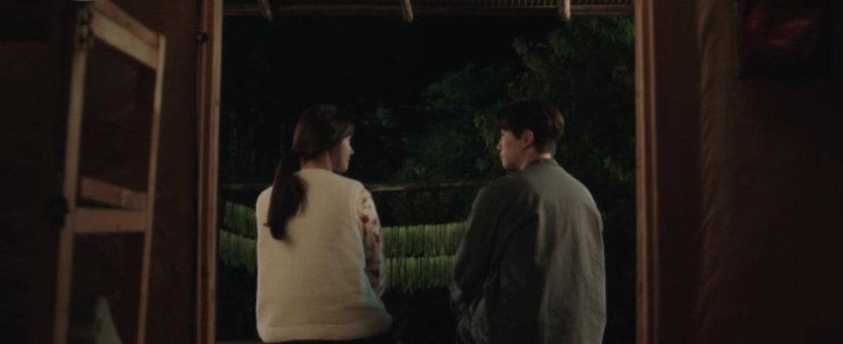 leedoohyuns's tweet photo. king the land rom-com of the year 

#KingTheLand #KingTheLandEp6 https://t.co/kHvJBMLija