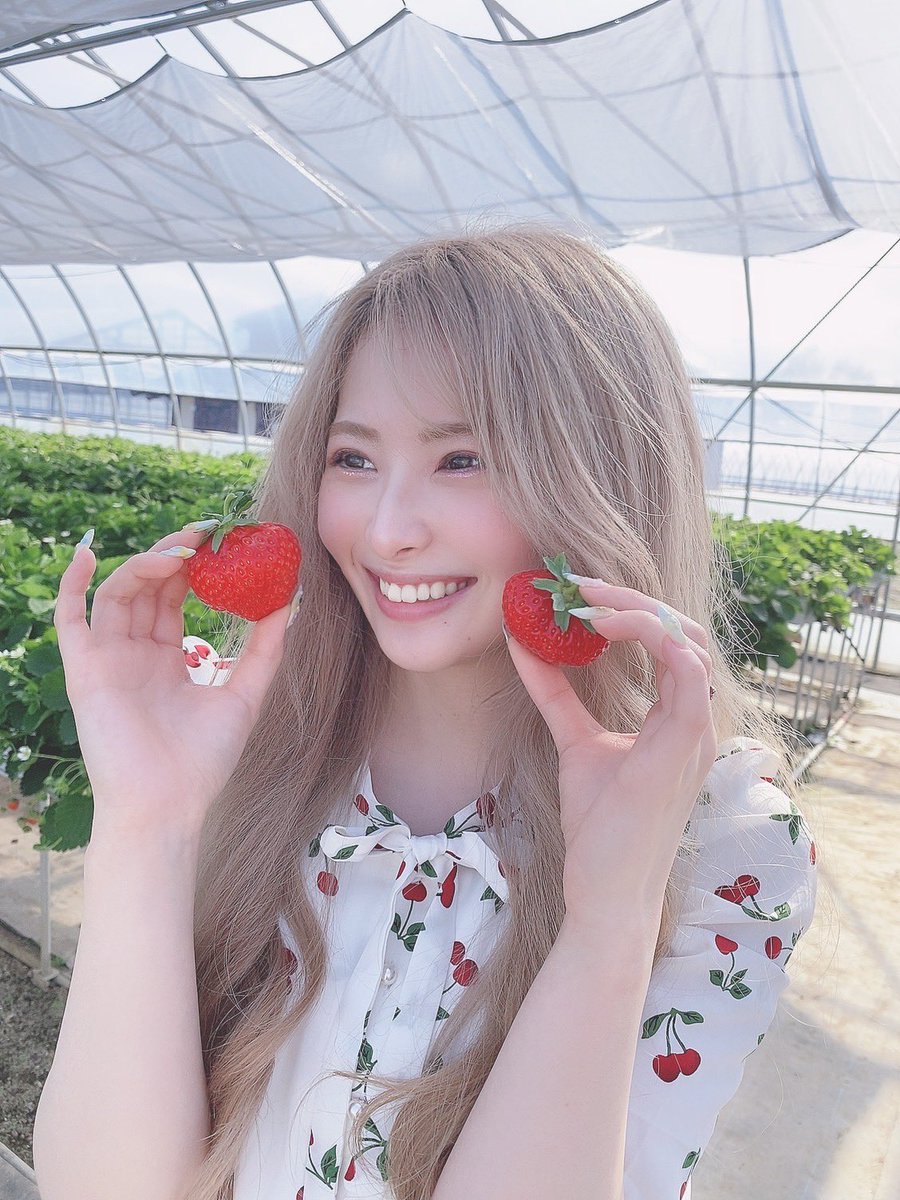 miamia4649's tweet photo. いちごを狩ってきた🍓❀*゜ https://t.co/yTEnRXTf5m