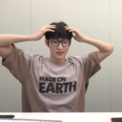 miwon17_'s tweet photo. made on EARTH🐱 https://t.co/ECHBIZ6GHN