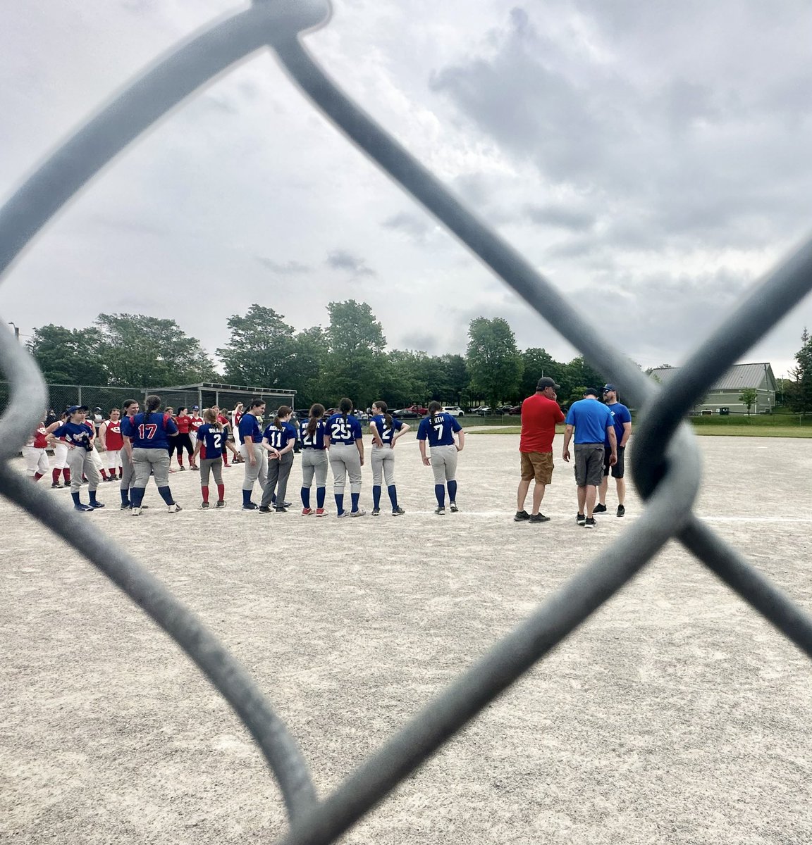 Ashley_LBMCOC's tweet photo. Congrats to the U15 #OuterCove girls team on their first win in the  Constable William Moss Memorial Softball Tournament! They play again at 1:30 in Bannerman Park. Get out &amp; cheer them on! #Moss #Fastpitch Kelly Park @townoflbmcoc #LBMCOC @SoftballNL https://t.co/Pc4SBy1a5B