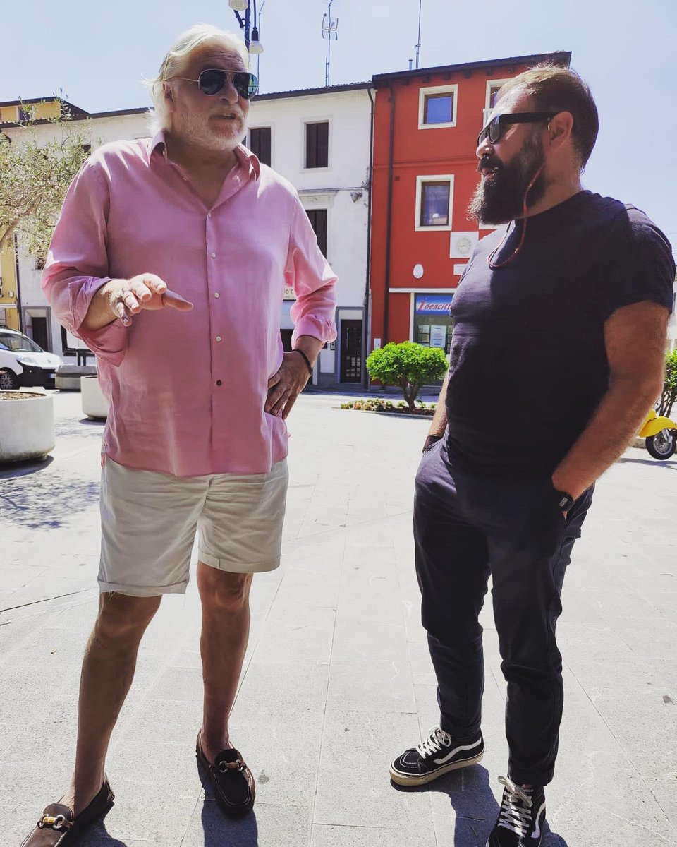 My annual strategic meeting with Bruno. 

See you on Friday 7th July at the Gladiators for #klubkakofanney for more details 🤝🏻 

#oxfordmusic #klubkakofanney #wearebrunomuerte