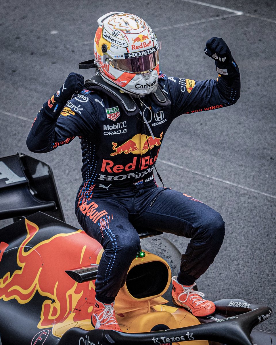 FP1 - Fastest
Qualifying - Fastest
Sprint shootout - Fastest
Sprint - 1st place
Race - 1st place

Just another weekend for Max Verstappen 🤷‍♂️