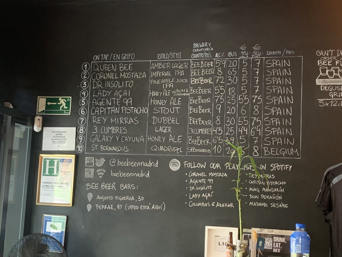 cerveceandopod1's tweet photo. Echando una #pinneaple #juice #ipa súper refrescante y rica en @beebeermadrid 

Lo mismo hacemos un capítulo especial de ésta marca para la gente que venga y viva en #madrid https://t.co/E8Ml1HXA1i