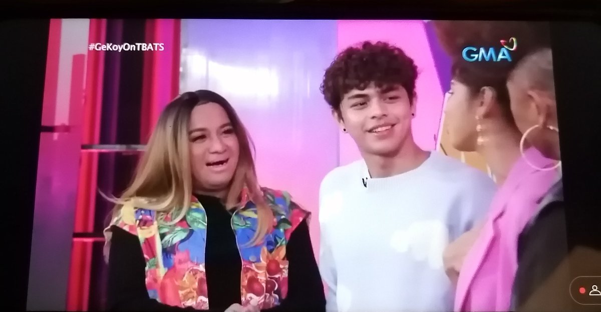 Napaakapogi naman nung kokoy de santos..

GEKOYonTBATS KOKOY ANGEL
