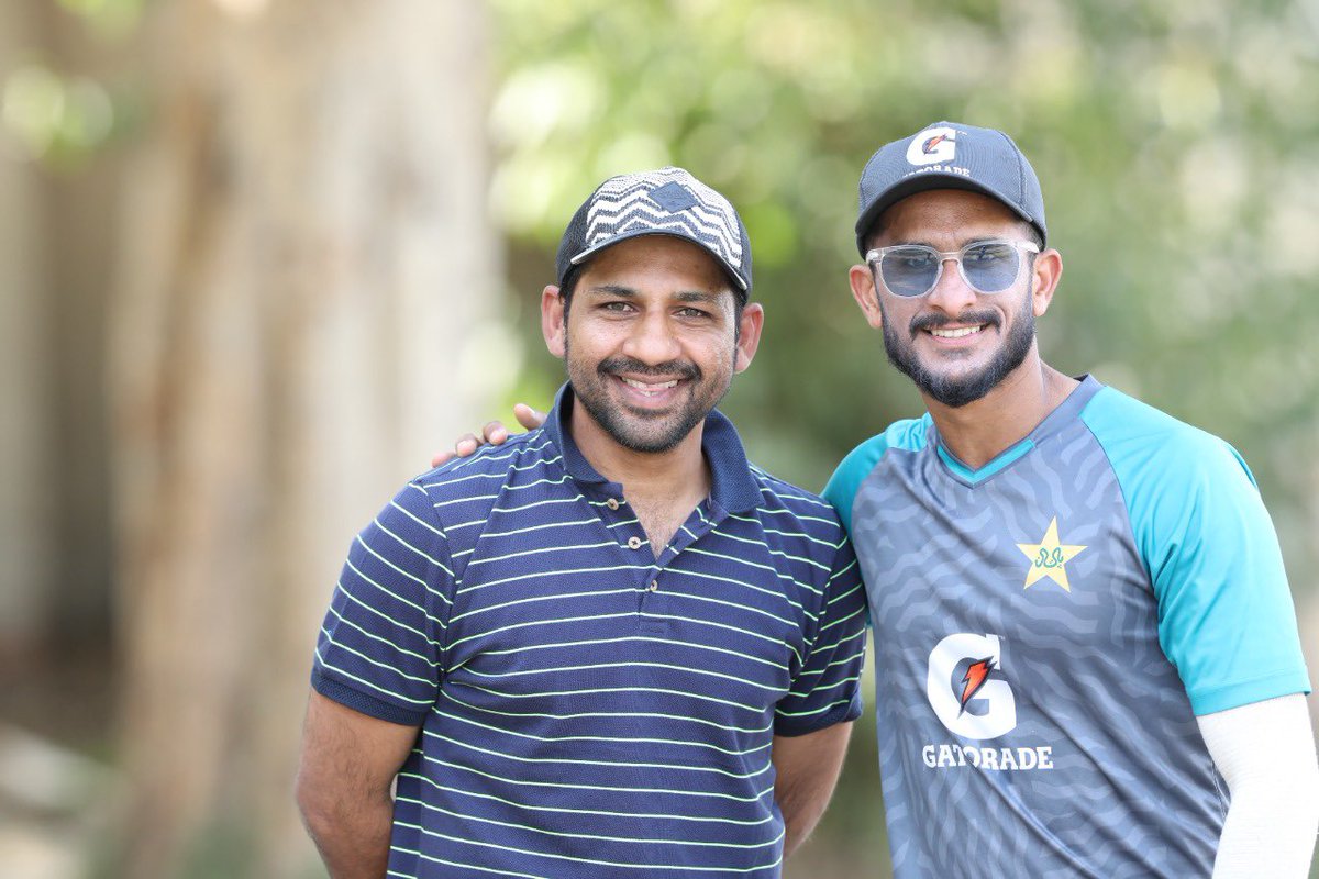SarfarazA_54's tweet photo. Happy birthday champion hamesha khush rahu abad rahu haste muskarate rahu mere  Guddo @RealHa55an❤️ https://t.co/C3DD7403pz