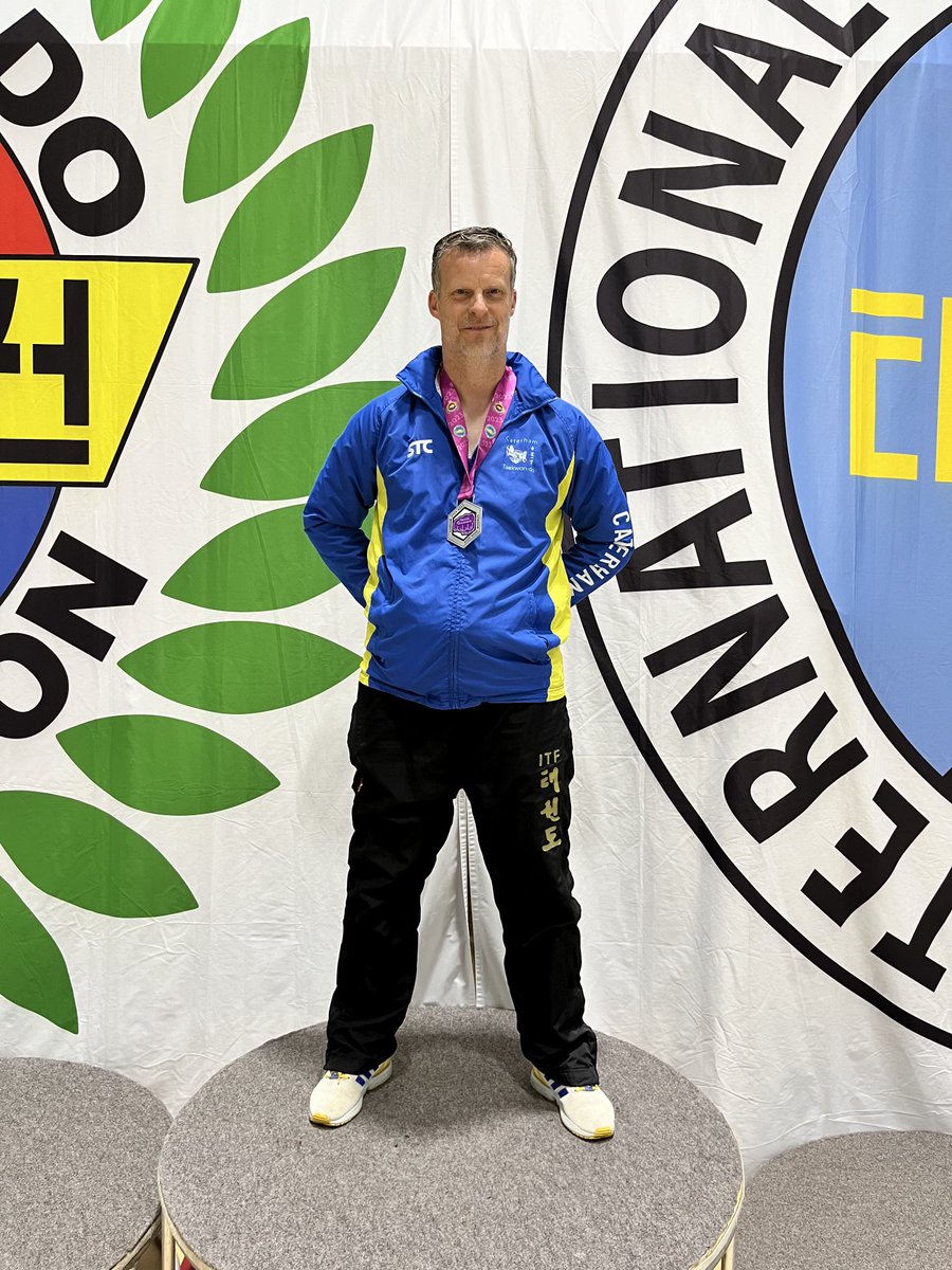 harwoodtkd's tweet photo. Silver in Veteran IV-V dan patterns for instructor Mr Harwood at London Open #londonopen #caterhamtkd #teamcaterham https://t.co/qprTfTbT56
