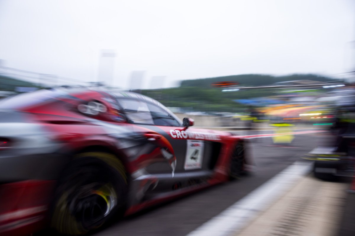 CrowdStrikeRcng's tweet image. ✅️ 24 HOURS
The No. 04 CrowdStrike Racing by Riley Motorsport Mercedes-AMG GT3 finished the @24HoursofSpa 6th in the ProAm class. 

It was a tough one, but we remember finishing the race is an achievement of its own 💪

#crowdstrike24hoursofspa #Spa24h #crowdstrikeracing
