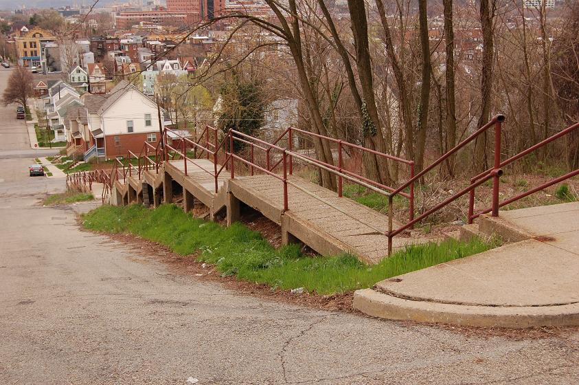 wqed's tweet photo. A π€π #SundaySteps view from Garfield. North Winebiddle St. looking down from Rosetta St. π https://t.co/gC5TDKIXN2