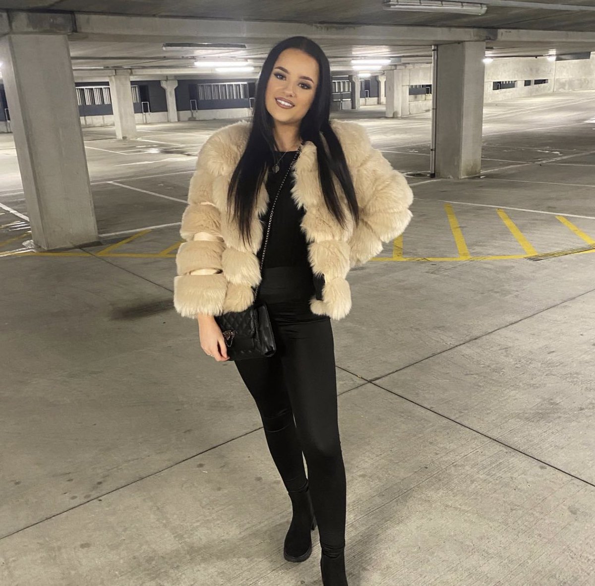 BrattyQueenToes's tweet photo. So f*cking 🥵🔥 https://t.co/Sp2pu2RqPy