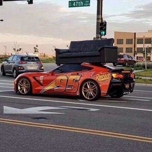 MemesOfCars's tweet photo. https://t.co/fPSH1iBb28