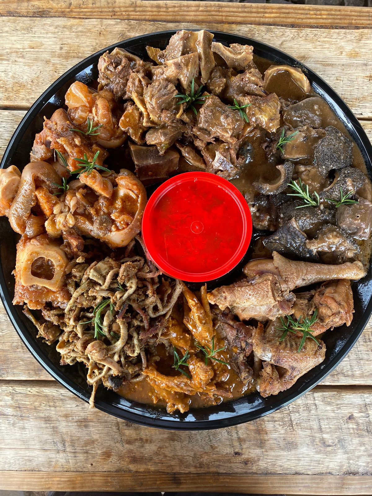 las_dishdeluxe on Twitter "Hey IamKumbi & NalediMOfficial us as Las