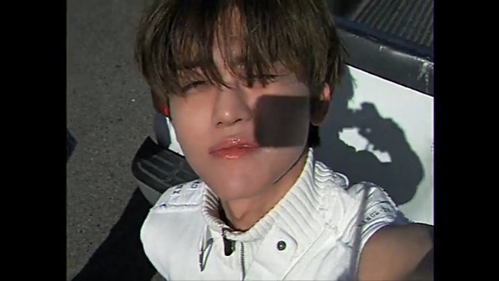 augustIune's tweet photo. HE IS SO INSANE FOR THIS HOT GUY NA JAEMIN WTF https://t.co/jXOvrKslW4