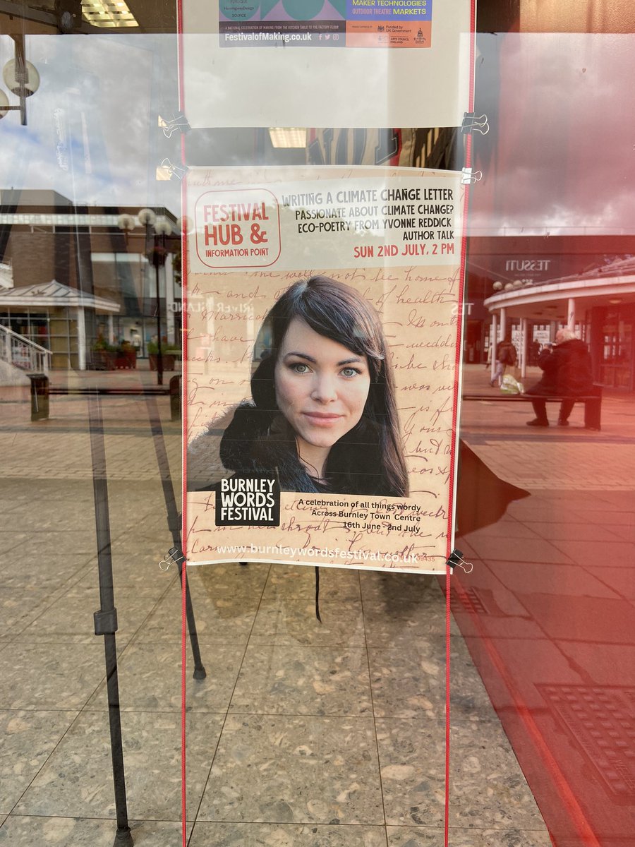 YvonneReddick's tweet photo. Thank you to @BurnleyWords for hosting me & #BurningSeason today! We talked about #climate change, politicians, & whom weβd write to. We heard a fracking poem, & letters to T-Rex & a #sustainability worker! Letters can be shared via #ecocreativewriting ! @BloodaxeBooks #amwriting https://t.co/9pkXnz6Gw1
