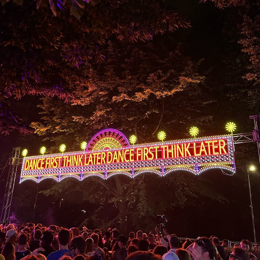 youBEATmusic's tweet photo. #DanceFirstThinkLater at #Kappa @FuturFestival #KosmoStage 2023 🔊🎶 • #KFF23 #KappaFuturFestival2023 https://t.co/GNtOLzPDwp