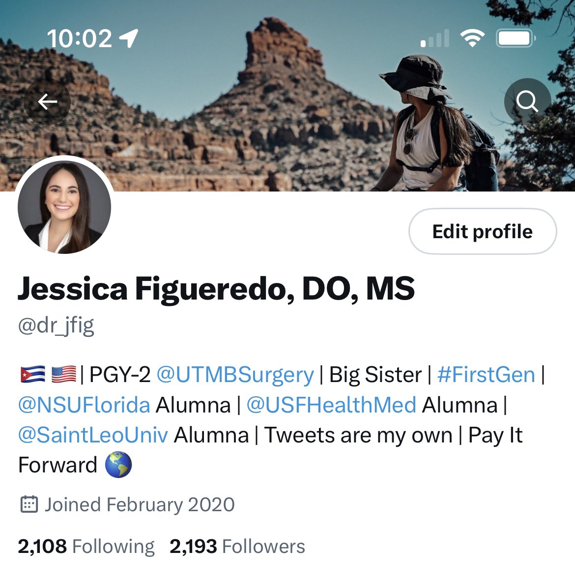 dr_jfig's tweet photo. Another year down, PGY-3 here we come 👩🏻‍⚕️ @UTMBSurgery https://t.co/GhXGlVyuVW