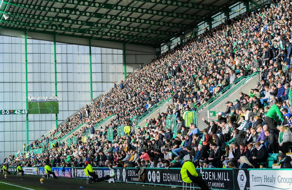 Calling all Hibernian fans!
We want to get fan insight and knowledge as to what you would like to see [AOF] create for your club.
Sign up below to use your voice and help us take your love for the game to the next level! forms.gle/ZYFEm9xcoT4i23…