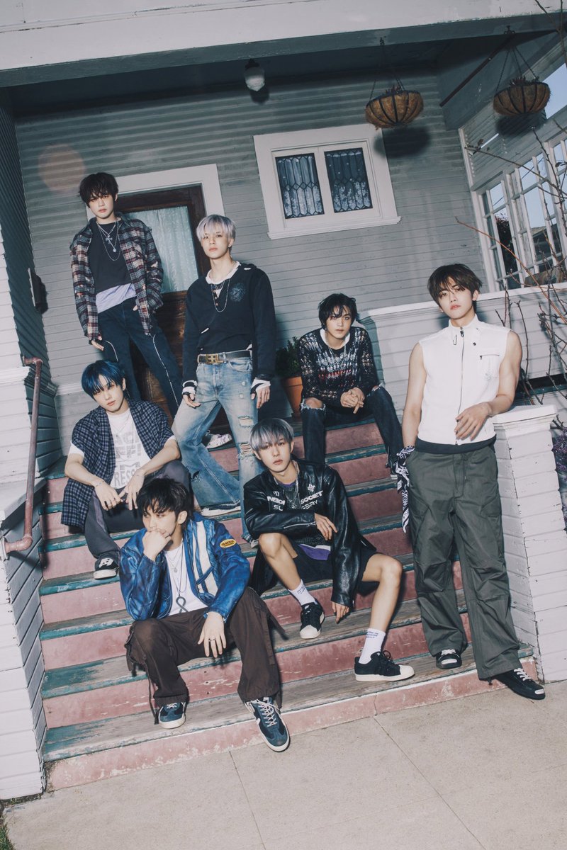 yed_eight's tweet photo. 얘네가                                              이렇게 컸다고
생각하니까 괜히 웃음 나옴 https://t.co/0KoGNSQ2jY