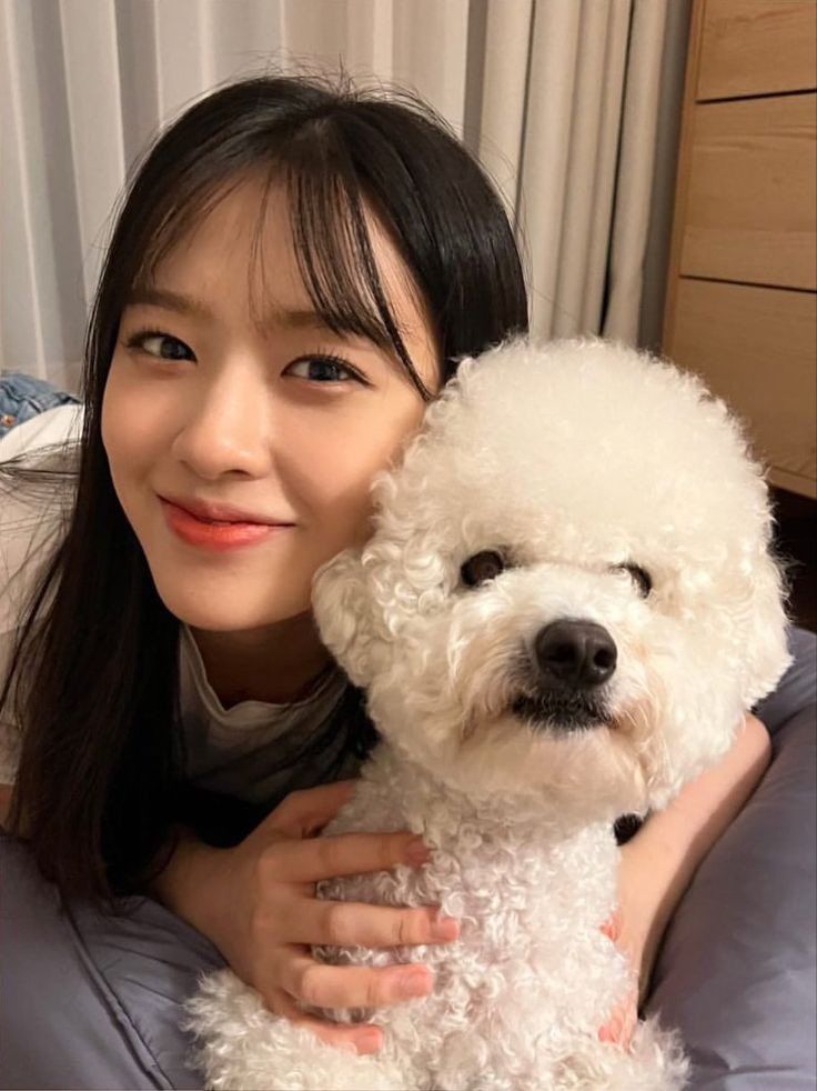 0403FEED's tweet photo. HAPPY AZZO DAY 🐶🐶 https://t.co/NW5Vwt6LZf