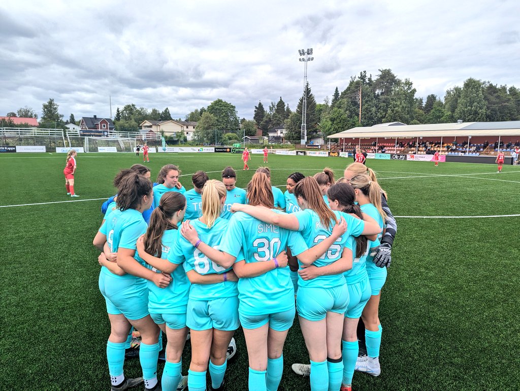 THISGIRLKICKS's tweet photo. 🇸🇪||𝐏𝐈𝐓𝐄𝐀 𝐂𝐔𝐏 𝐅𝐈𝐍𝐀𝐋 

An extremely tough 𝐅𝐢𝐧𝐚𝐥, that was a game too far for our group. It was a brilliant opportunity to play in front of such a boisterous crowd🏟️

Our group stuck together & played as a team, displaying great sportsmanship post game & can celebrate being the first ever TGK team to medal at an international tournament🏆

𝐈𝐊 𝐆𝐫𝐚𝐧𝐝 𝐁𝐨𝐝ø 𝐉𝐮𝐧𝐢𝐨𝐫 𝟐 from Norway gave us some incredible matches & we wish them all the best after their 6-2 win🫱🏼‍🫲🏾

We now enjoy our final night prior to returning home tomorrow. We already look forward to returning next year for the 𝟐𝟎𝟐𝟒 𝐏𝐢𝐭𝐞𝐚 𝐂𝐮𝐩⚽

#WeArePiteaCup