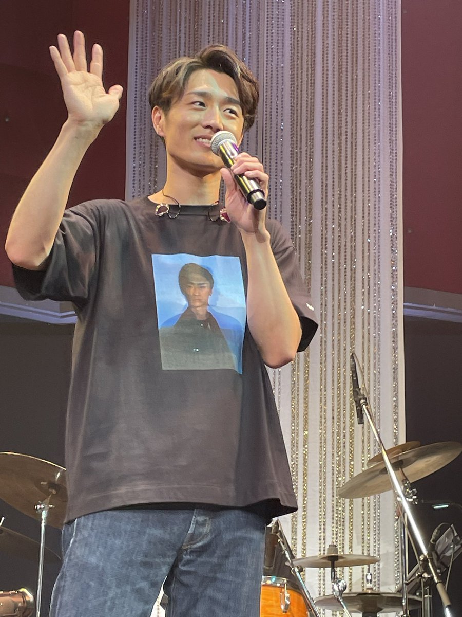 lienyou1220's tweet photo. 真田ナオキ君
2部「恵比寿」動画の続き✨
かわいいの固まり💜

 #真田ナオキ
 #ZOROME
 #恵比寿
 #拡散してね ←ナオキ君😆 https://t.co/rCknH9yshx