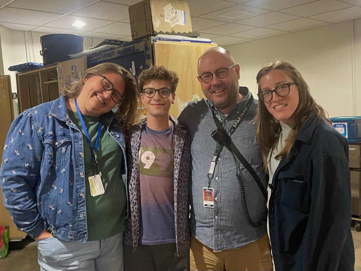 Dear Evan Hansen tweet media