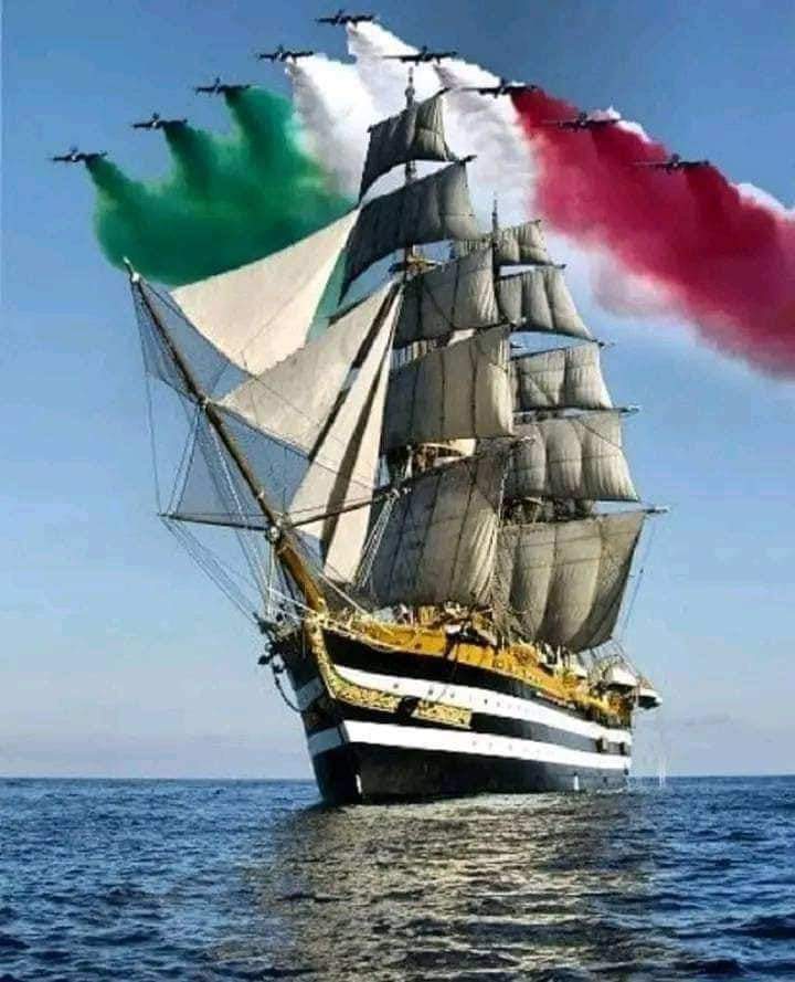 Buon vento ... !!

#AmerigoVespucci
#VespucciWorldTour
#VespucciInTheWorld

@ItalianNavy