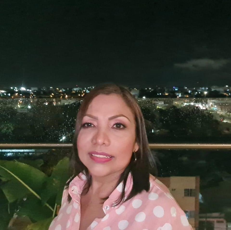 CarlosESejin's tweet photo. Hoy es tu cumpleaños hermanita, aunque me invada la tristeza, hago el esfuerzo por recordarte con alegría y hacer honor a tu generosidad y fortaleza. 

Tu fuiste quien nos abrió el camino, tu resiliencia y tu amor incondicional todavía me siguen dando lecciones. https://t.co/cf5yoqUbUC