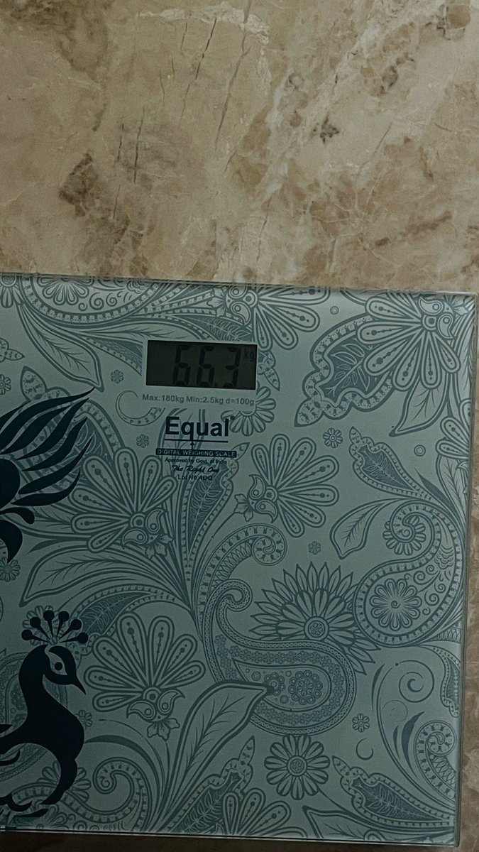 AnshulGains's tweet photo. My weight has been 66.3kg for the past one year now.

3 years I was 70+ kg with none existent muscle mass.

If I had to start today, this would be my schedule. https://t.co/WL9tE2pQHh