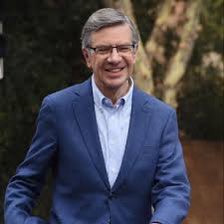 diputadonaranjo's tweet photo. No nos cansaremos de denunciar la CORRUPCION aunque algunos sólo la ven para un sólo lado.Por eso sr FISCAL NACIONAL es inconcebible que llevemos 4.032 horas y ud no persigue a la BANDA DE ALCALDES y es ahí donde existen más irregularidades.
Póngale empeño aún que le cueste. https://t.co/nh7H25Fm27