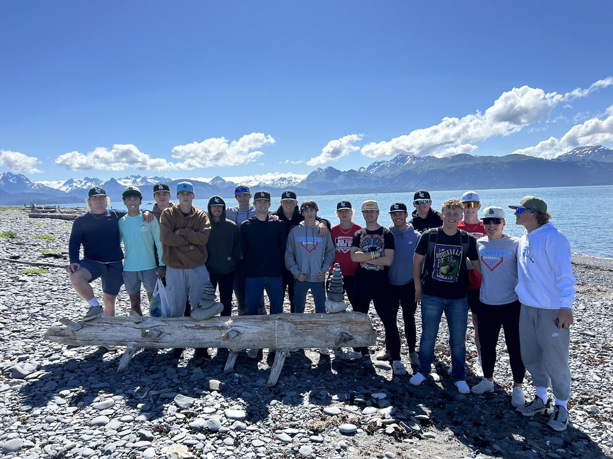 LC Baseball Club tweet media