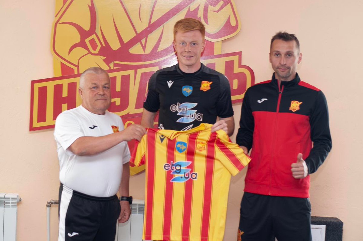 transfermarktUA's tweet photo. Mykhailo Shershen joins Inhulets Petrove

Position: central defender, left defender and right defender
Fee: without
Former club: Metalist 1925 Kharkiv
Nationality: Ukraine
National team matches: none
Additional clauses: none https://t.co/10L4cWl01O
