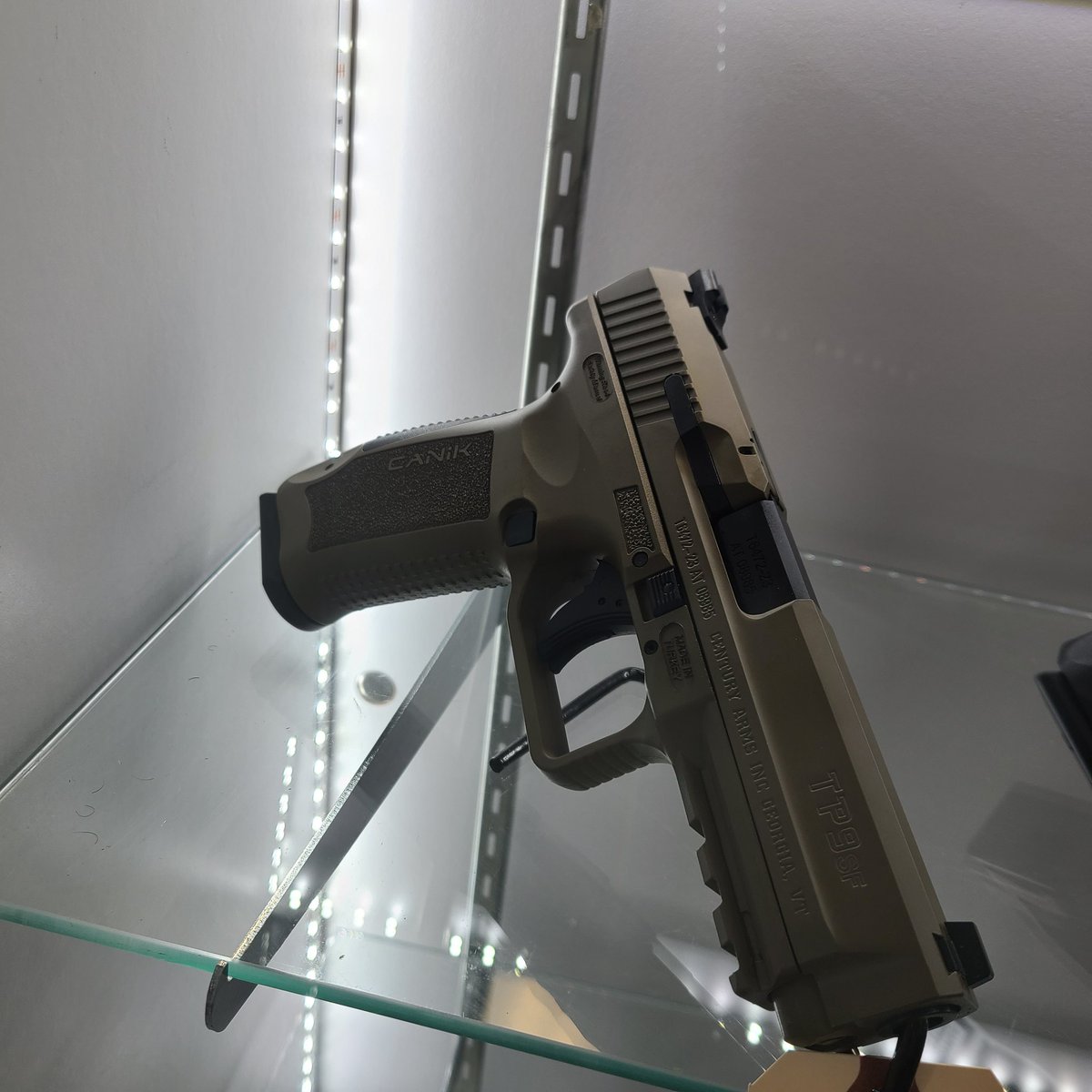 aimwap's tweet photo. Don't Sleep On The Canik. The TP9SF Will Stand Up To The Best Of Them. And The Price Point....
Get You A Canik TP9SF. #GetAwapin A.W.A.P. 4505 Hwy 6 N, Ste 200B, Houston, TX 77084 https://t.co/1h9yy9aUDy