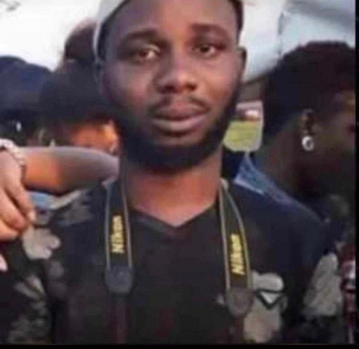 bossolamilekan1's tweet photo. See match wey I play under 3.5😭😭😭 https://t.co/agUKvSSdhg