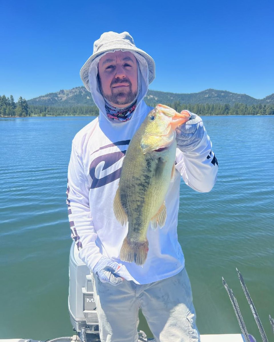GEH_Fishing's tweet photo. #denalirods #bucknbass #frenzybaits #keitechUSA https://t.co/SNsnVHD7DR