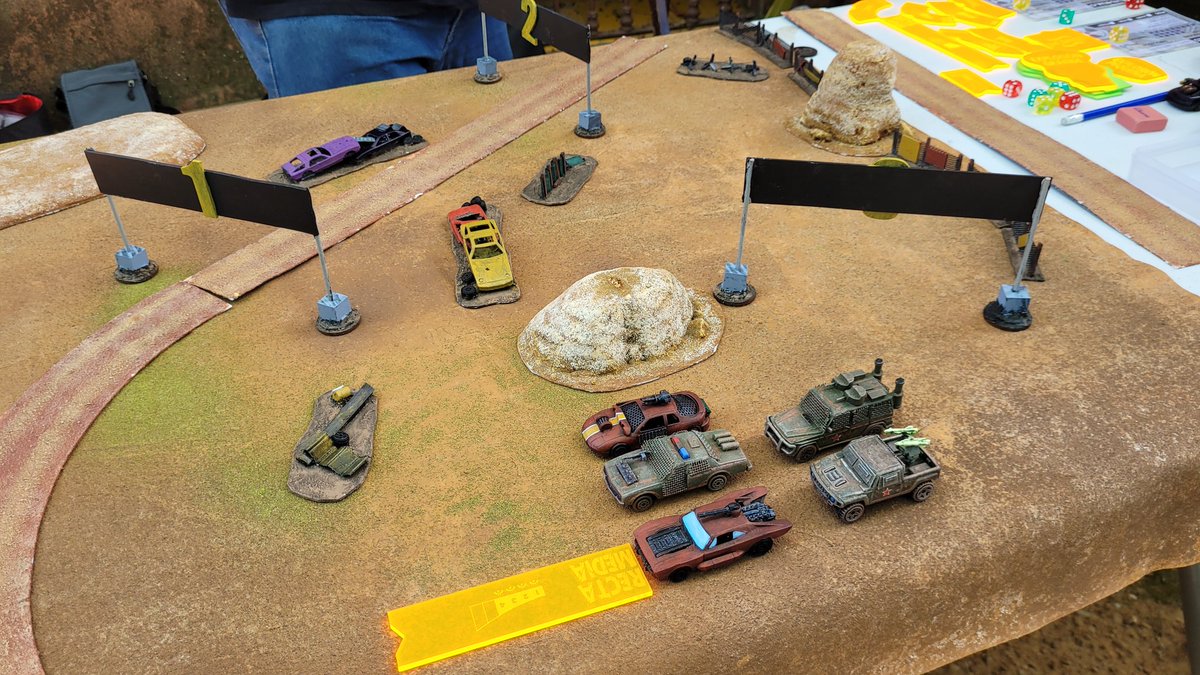LudusHistoriae's tweet photo. Domingo de Festa Major en Montmeló,  con @LudusHistoriae a tope, partidas de Demo de Team Yankee,  Kill Team, Gasland y Dead Man's hand 
#FMMontmelo https://t.co/pyX3vNifu6