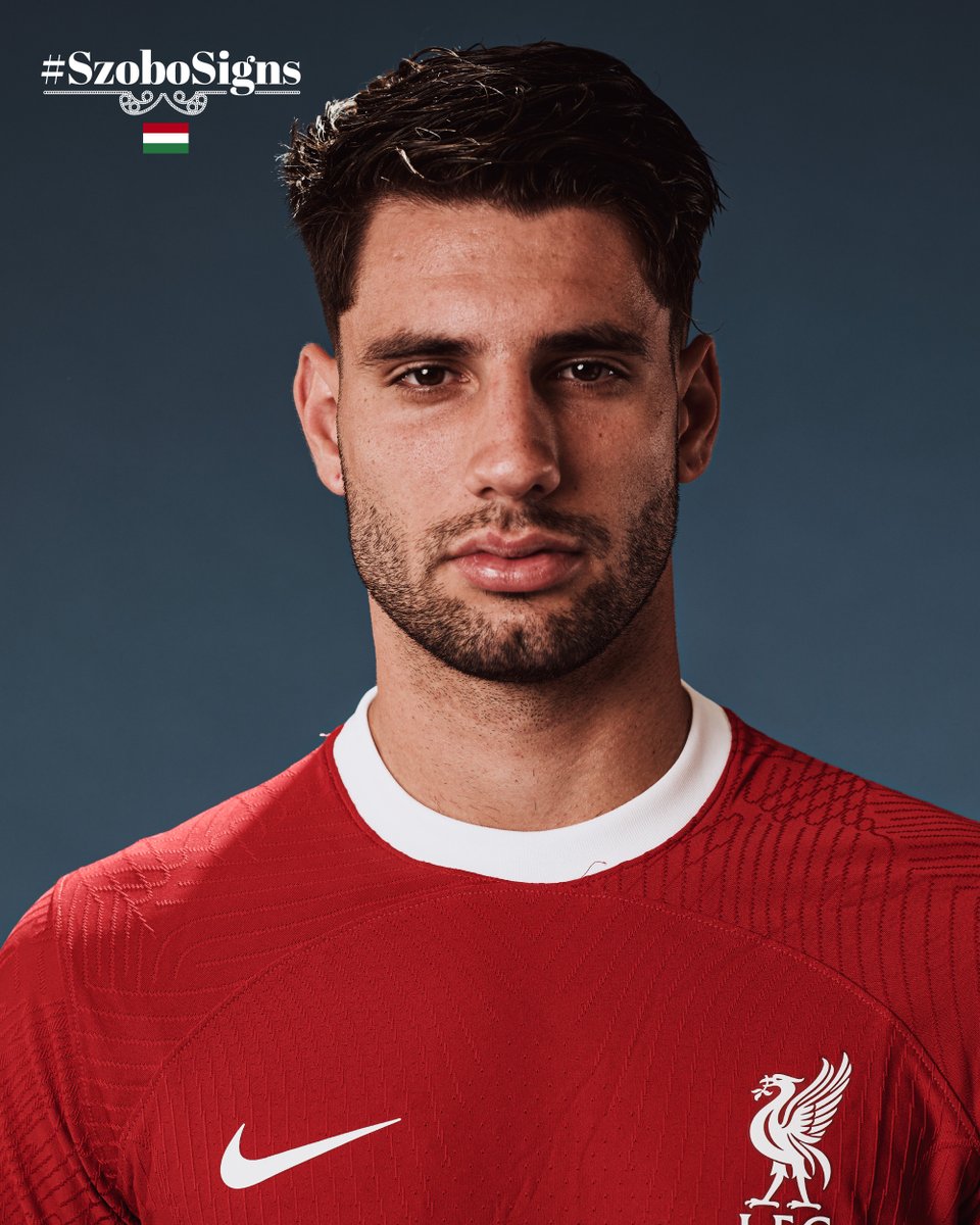 Szobo in Red 📸❤️
