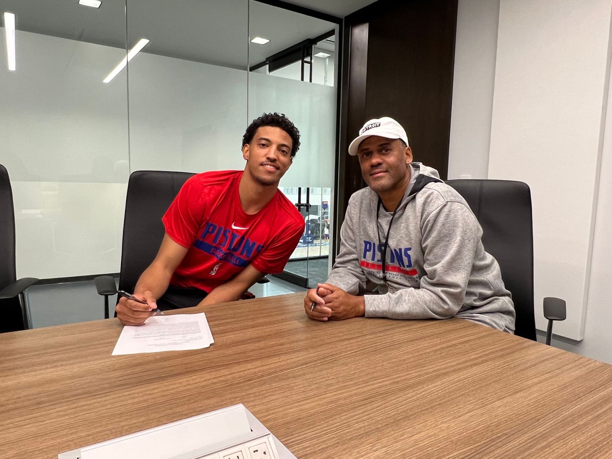 PedjaMateric's tweet photo. Welcome to the NBA @malcolm_cazalon - two way deal with @DetroitPistons 🔥🔥 https://t.co/XN6RczIjyW