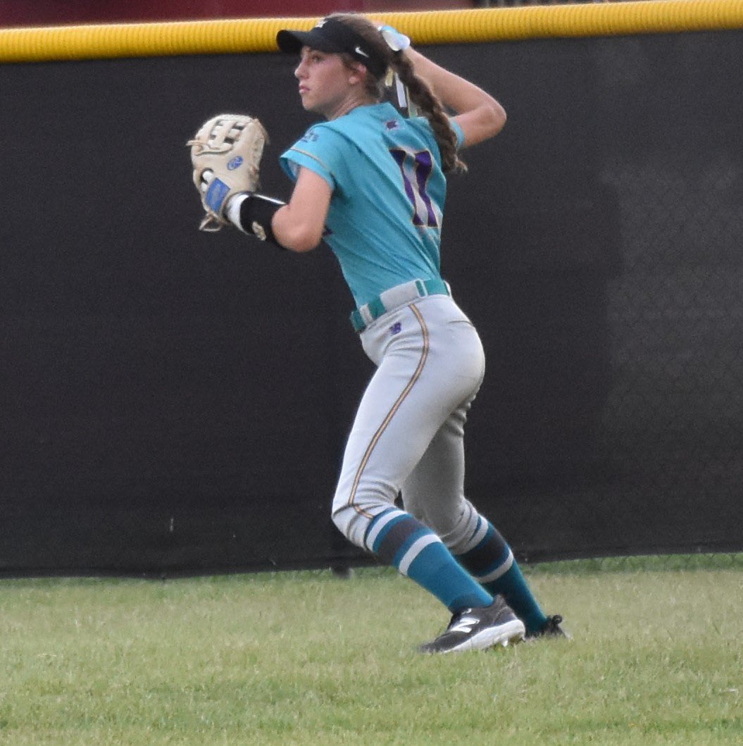 TXSI18's tweet photo. 2025 Ella Howard
💜 .346 Avg. 
💜 .398 OBP
💜 7 RS

@ellarosehoward 

@kimberlyns19 @c_lyon22 @coachmegsmith @BUMoore @CoachKvilhaug @Coach_Wigs @bridgetorchard @GLuety @Coach_Alameda @TCam_FSUSB @ashleychastain @Taylor_Wike_ @jodydavidson https://t.co/2P9VIxAADF