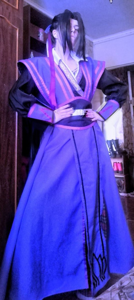 prettynetting's tweet photo. Зовсім забуваю що в мене є щось окрім тгк...
Але!!!
Він ще не готовий, завтра дошиють повністю, і перуку перевкласти треба нормально НО Я ХОЧУ ПОХИЗУВАТИСЬ

#JiangCheng #mdzs https://t.co/8F61tl0t3l