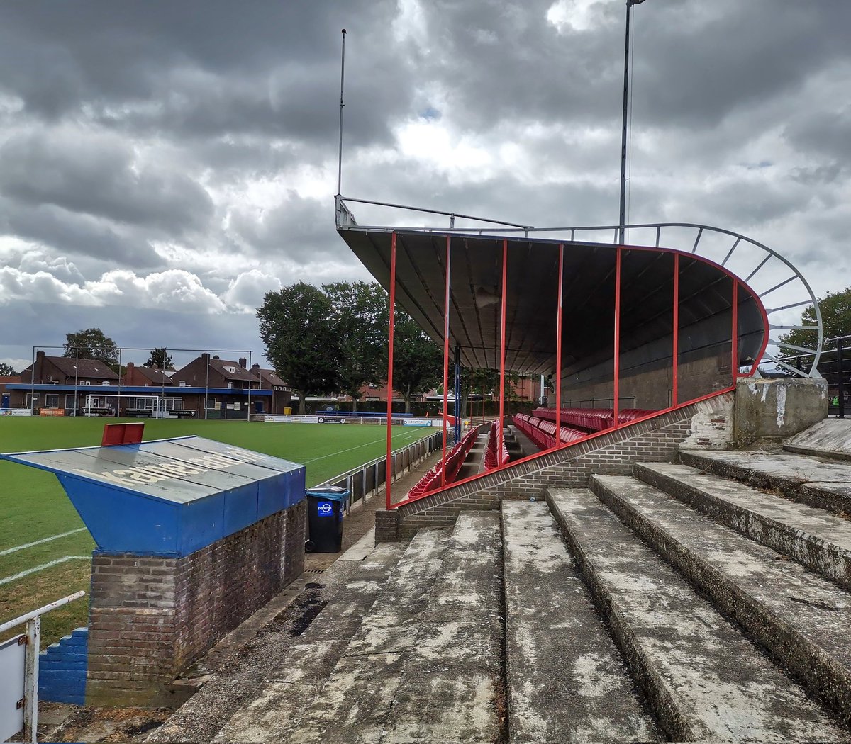 BSV Limburgia

#elascon #limburgia #brunssum #limburg #stadion #stadiongebod #cancha #estadio #stadio #groundhopper #groundhopping