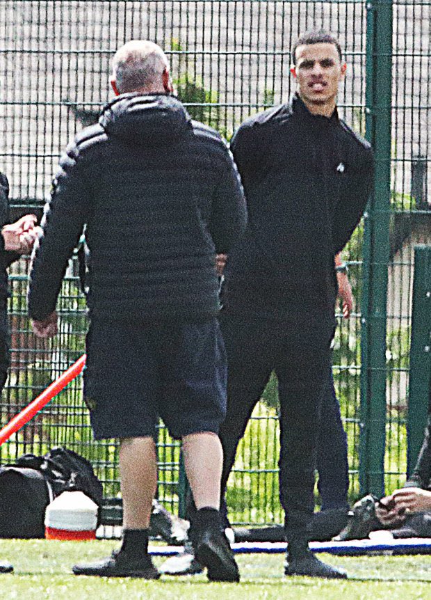 🚨 Mason Greenwood during a new session with his private coach. [ <a href="/TheSunFootball/">The Sun Football ⚽</a> ] #MUFC