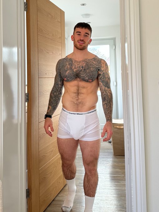 Click https://t.co/3x6d7ZPEFy for my exclusive content 🤪 https://t.co/13y5PW9kkH