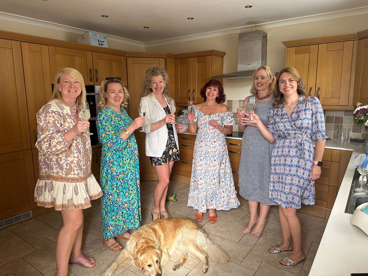 Marina Kogan tweet media