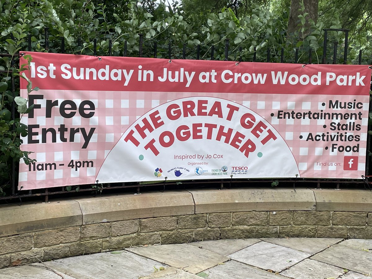 HollyLynch5's tweet photo. Two amazing @great_together events in the last week in both Batley and Spen with the incredible @kimleadbeater, and in Sowerby Bridge today thanks to @ShabirH1970 and the #MemoryLaneCafe team for all their organising efforts. 

“We have more in common than that which divides us.” https://t.co/na3bt4KBIx