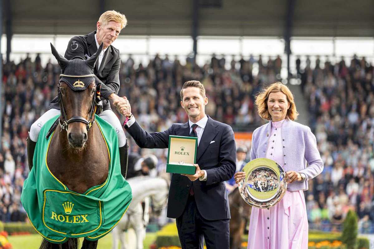 reiter_infos's tweet photo. Was für ein Jubiläum. Zum zehnten Geburtstag des Rolex Grand Slam of Show Jumping in Aachen gab es ein deutsches Triple auf dem Podium und die Helden der Stunde sind Marcus Ehning und Stargold.

CHIO Aachen 2023: „Heute war unser Tag!“ #Aachen #CHIO

https://t.co/d8a5fvpBK8 https://t.co/qAyjRW1s9f