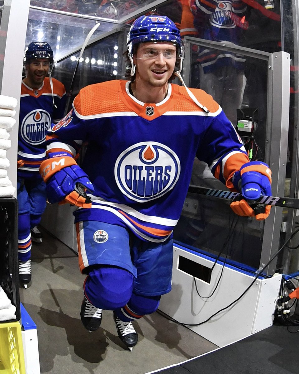 EdmontonOilers's tweet photo. Thank you for everything, Yamo 🍠💙🧡 https://t.co/bTvLhvtihg