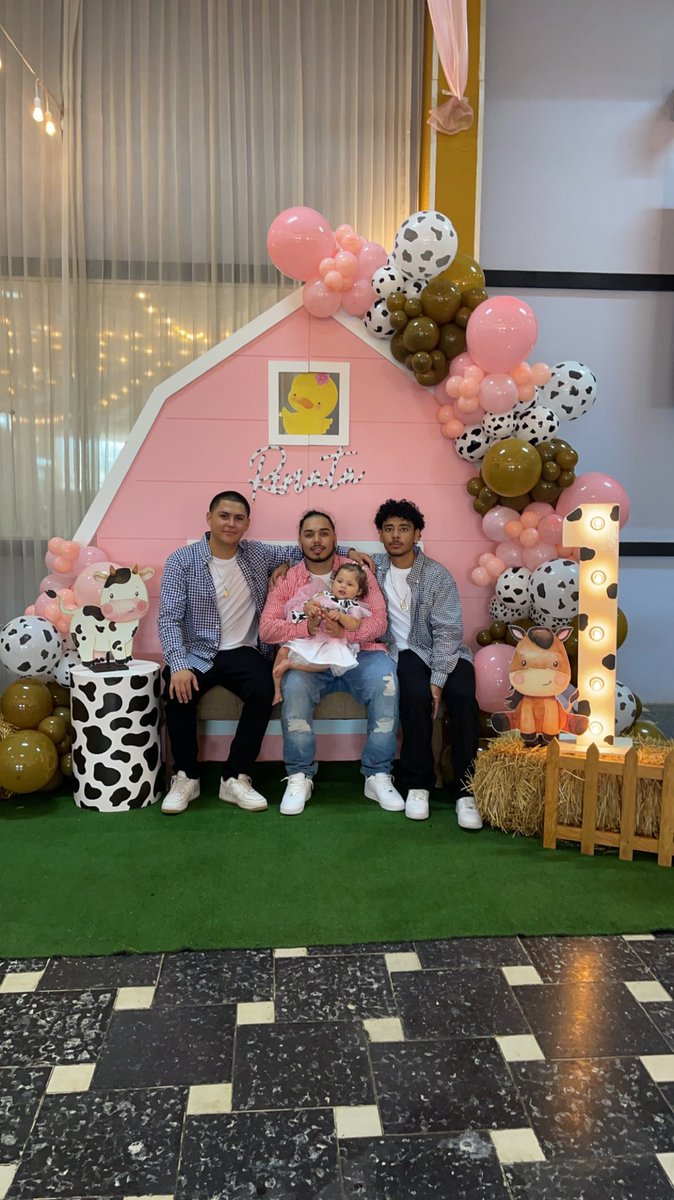 Gabriel_Cee1's tweet photo. 💕 https://t.co/bCRsTuMDz5