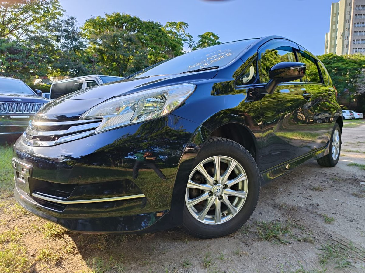 alasirimotors's tweet image. We don't have Cars to give through Retweets. @KhalifKairo was kind Enough to do it because He has a big heart. A good deed done at the wrong time. fuel prices are up. Unless its a passion, no young man keeps a manual. Lad will sell the Car for  cash. Empower them with Skills.