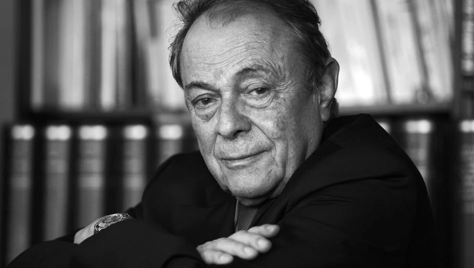 coherence_e's tweet photo. « La profession politique ne bénéficie plus du respect qu'on avait pour elle du temps où elle passait pour efficace, c'est-à-dire du temps du plein emploi. Aujourd'hui, on nous insulte, on nous veut pauvre et on nous moque. »
Michel Rocard https://t.co/KLxcI1sPV3