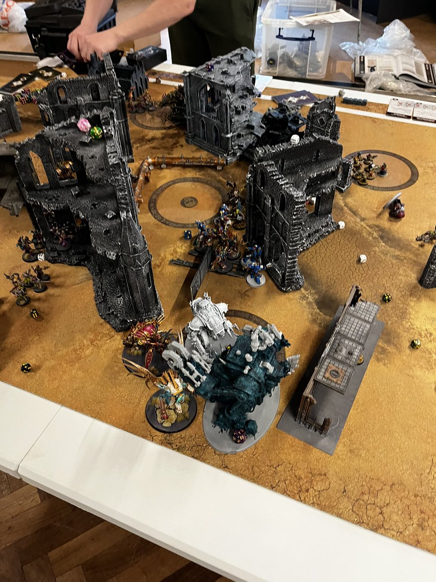 scribesofwar's tweet image. Lots of 40K happening tonight with the release of 10th and in the world of tiny tanks an interesting first play test of our own game system! Lots of fun things happening in the future!